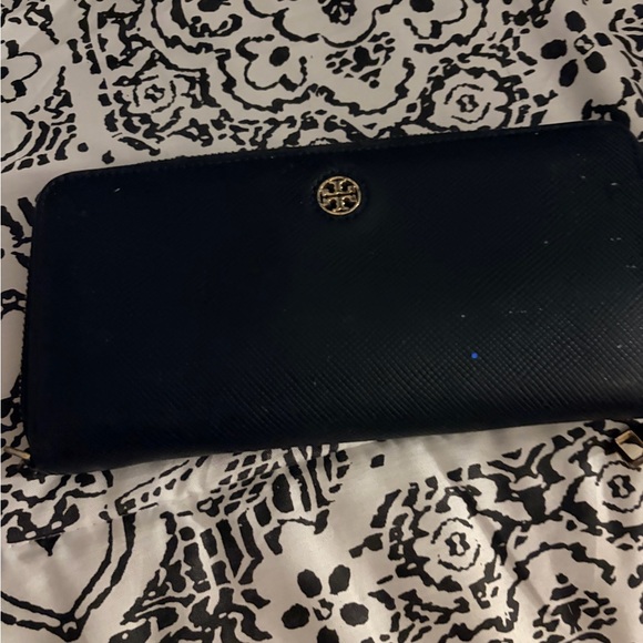 Tory Burch Black Leather Wallet - Picture 2 of 5